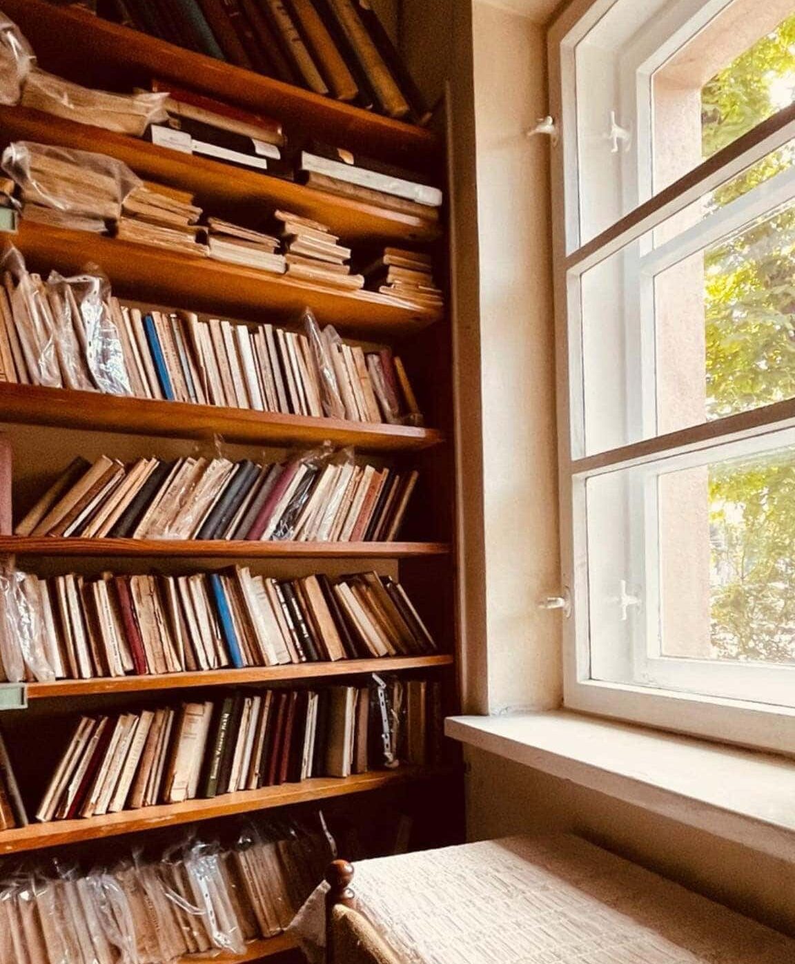 Vidmanto Staniulio knygynas-antikvariatas