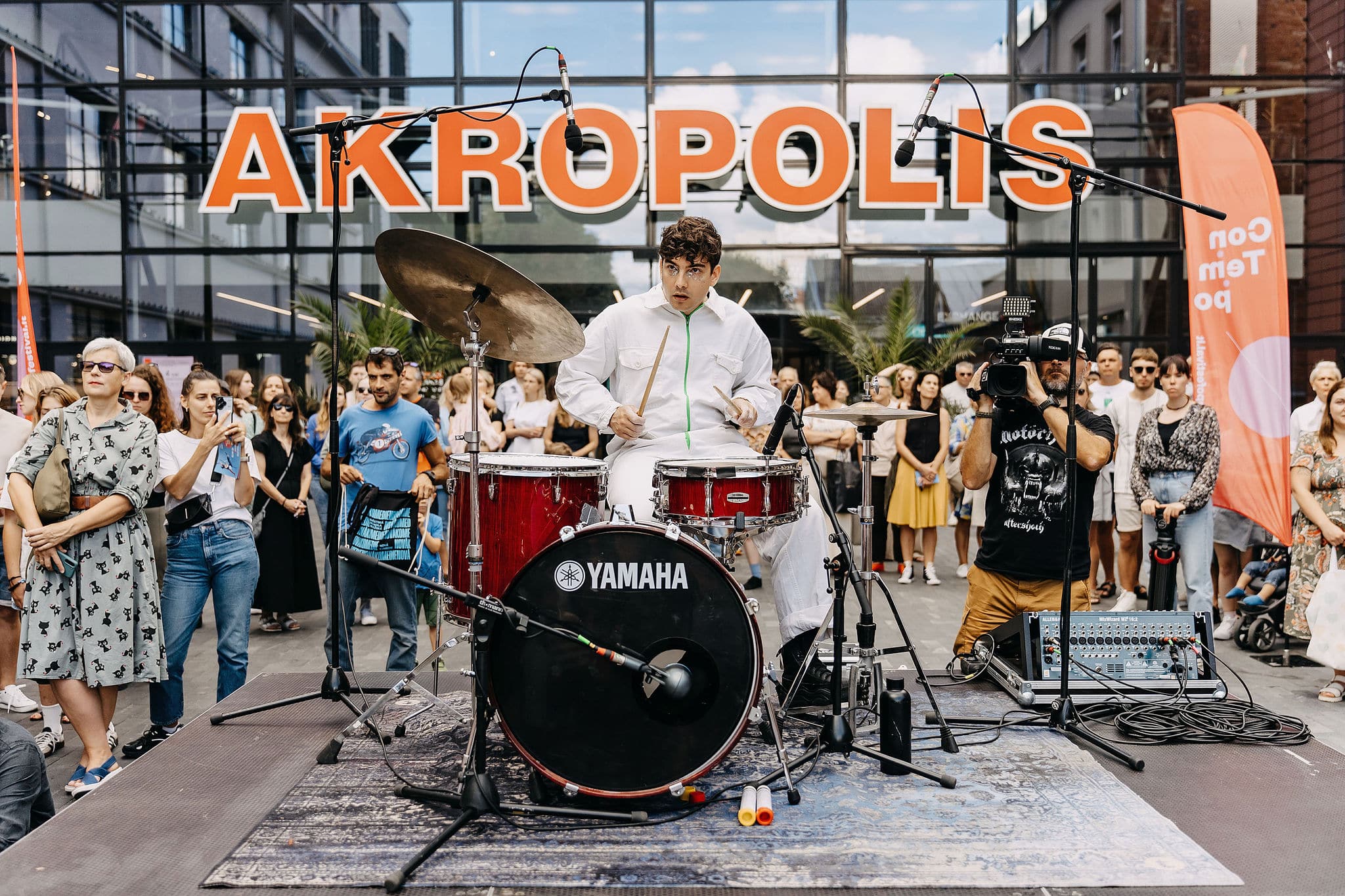 Shopping and Entertainment Center AKROPOLIS