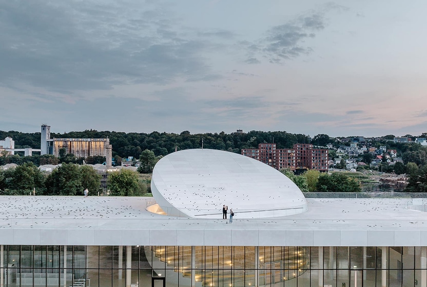 Kaunas business service centers